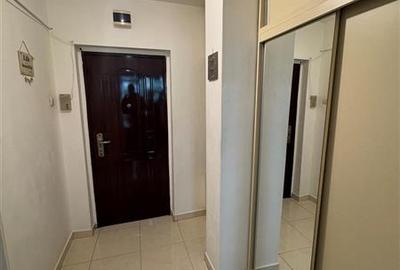 Apartament cu 2 camere semidecomandat în Berceni - 8