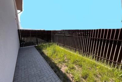 Ap de vanzare cu 2 camere ?i gradina nou finisat in Flore?ti zona Tau?iului parcare - 5