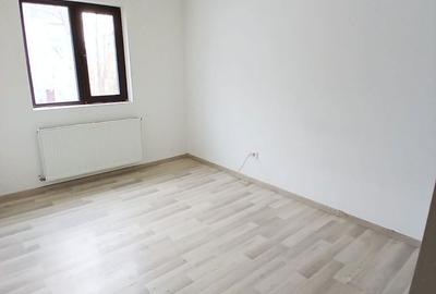 Apartament cu 3 camere decomandat în Rahova - 1