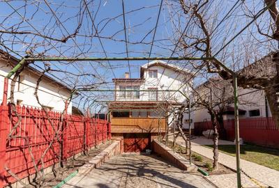 Casă individuală cu 10 camere cu Canalizare în Exercițiu - 1