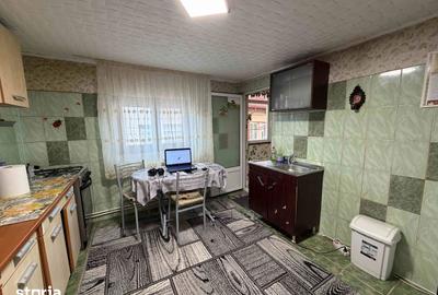 Apartament cu 3 camere decomandat în Central - 6