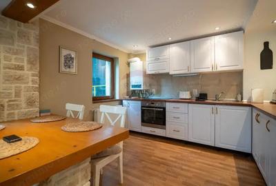 Apartament de Lux | Curte Privata, Garaj | Priveli?te Superba |Sinaia - 2