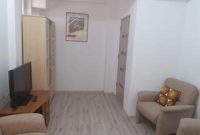 Garsonieră decomandată în 1 Mai - 3