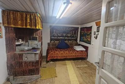 Casă cu 2 camere cu Teren 3972 Mp în Gura Idrici - 2