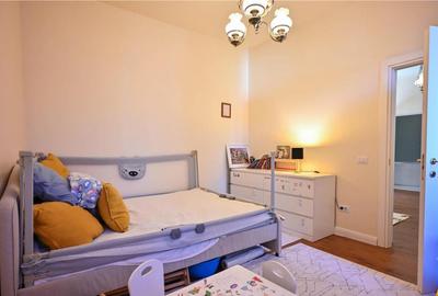 FILM! Eleganta si confort, in cetatea istorica a Brasovului, - 15