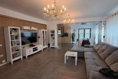 Casa 4 camere eleganta Stupini