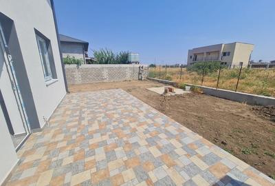 Vila cu 4 camere,2 bai,finisaje deosebite,curte 330 mp - 13