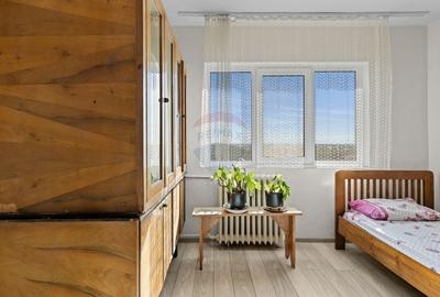Apartament cu 3 camere semidecomandat, mobilat în Aurel Vlaicu - 1