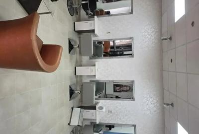 Spațiu comercial, de 70 mp, în P-ța Unirii - 1