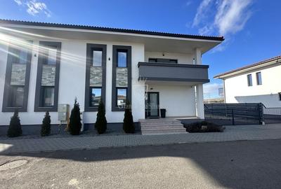 Duplex la cheie 4 camere 2 bai zona Floresti - 1