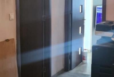 Apartament cu 4 camere decomandat în Central - 1