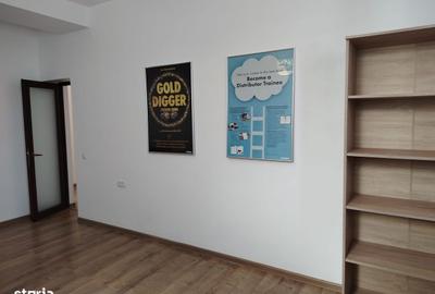 Spațiu comercial, de 75 mp, în Piața Centrală - 9