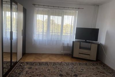 Apartament cu 2 camere decomandat în Central - 4