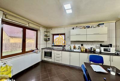 Casă cu 4 camere în Domnești - 3