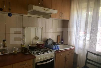 Apartament de vanzare , 4 camere , zona M15 - 8