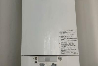 Apartament cu 3 camere decomandat în Polivalentă - 6