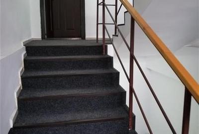 Birou, de 710 mp, în 13 Septembrie - 24