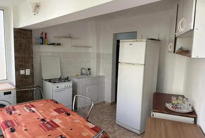 Garsonieră decomandată în Central - 2