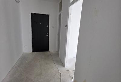 Calea Vitan, vav mall Vitan, bloc 1987, stradal, bloc reabilitat - 12