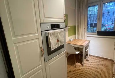 Apartament cu 3 camere semidecomandat în Drumul Taberei - 2
