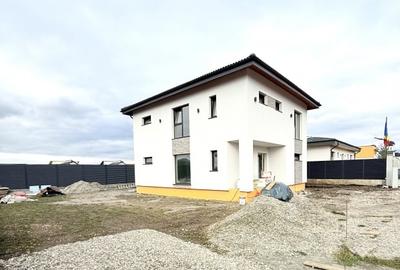 O casa gandita pentru familii care traiesc altfel. Si aleg altfel. O casa gandita pentru familii care traiesc altfel. Si aleg altfel. - 41