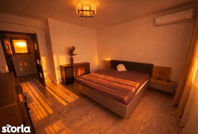 Casă cu 4 camere cu Teren 300 Mp în Central