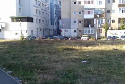 Teren de 862 mp, în Central - 4