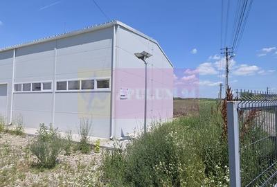 Spațiu comercial, de 200 mp, în Central - 14
