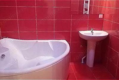 Garsonieră în Titan