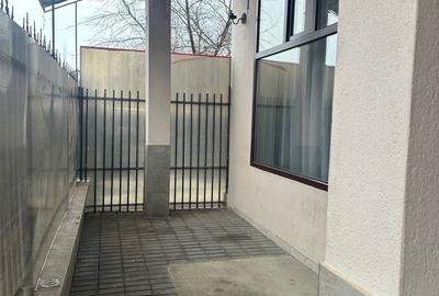 Spațiu comercial, de 80 mp, în Florilor - 5