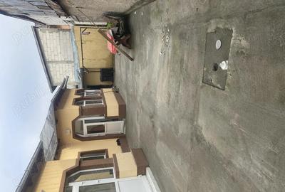 Casă cu 3 camere în Central - 2