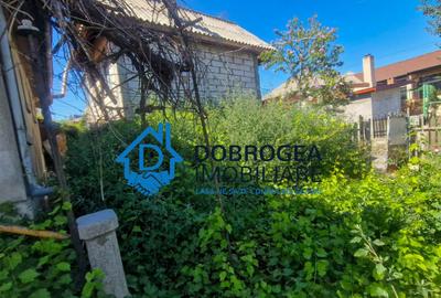 ZONA CENTRALA- CASA BATRANEASCA, TEREN 490 MP, DESCHIDERE 2 - 5