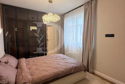 Apartament cu 3 camere semidecomandat, mobilat în Florești - 16