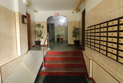 Apartament 4 camere cu potential comercial, stradal, comision0% - 6