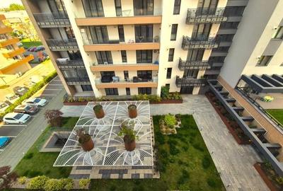 Apartament cu 2 camere decomandat, mobilat în Tractorul - 2