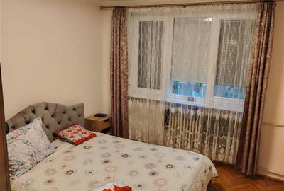 Apartament cu 2 camere semidecomandat în Rogerius