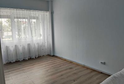 Apartament cu 3 camere semidecomandat în Cornetu - 6