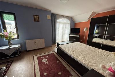 Casă cu 4 camere cu Teren 500 Mp în Central - 14