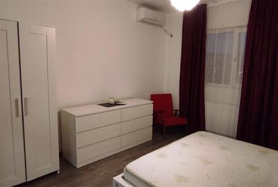 Apartament cu 2 camere decomandat, mobilat în Tractorul - 2