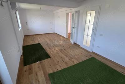 Casă cu 4 camere cu Teren 120 Mp în 1 Decembrie - 2
