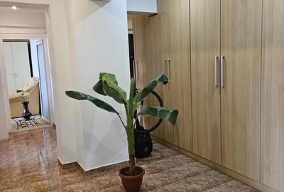 Apartament cu 3 camere decomandat în Central - 4