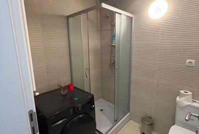 Garsonieră decomandată în Titan - 4