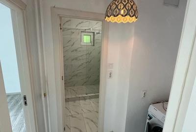 Apartament cu 3 camere semidecomandat în Berceni - 3