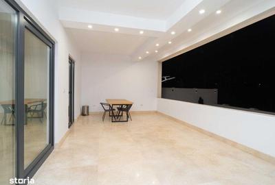 Casă cu 6 camere cu Teren 420 Mp în Rediu