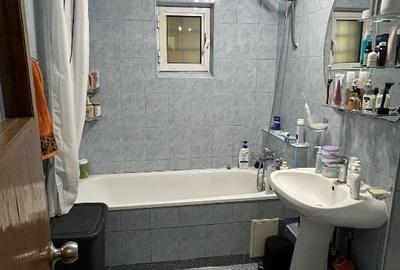 Apartament 3 camere decomandat, 67,7 mp, mobilat complet – Strada Moinești - 13