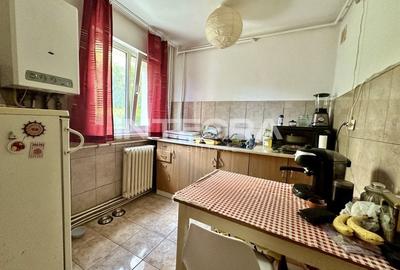 Liber din 15 Decemb. Inchiriez Garsoniera Centru - Cipariu | Titulescu 11-15 | - 2