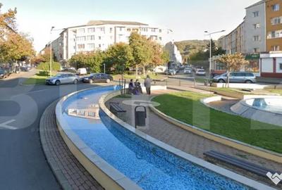Spațiu comercial, de 28 mp, în Central - 1
