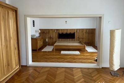 Casă cu 5 camere cu Teren 936 Mp în Central - 2