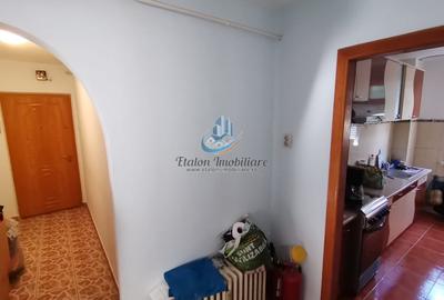 Apartament 3 camere, parter inalt, Darmanesti, ideal spatiu comercial! - 2