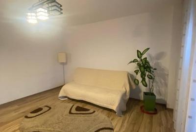 Apartament cu 3 camere decomandat în Tineretului - 8